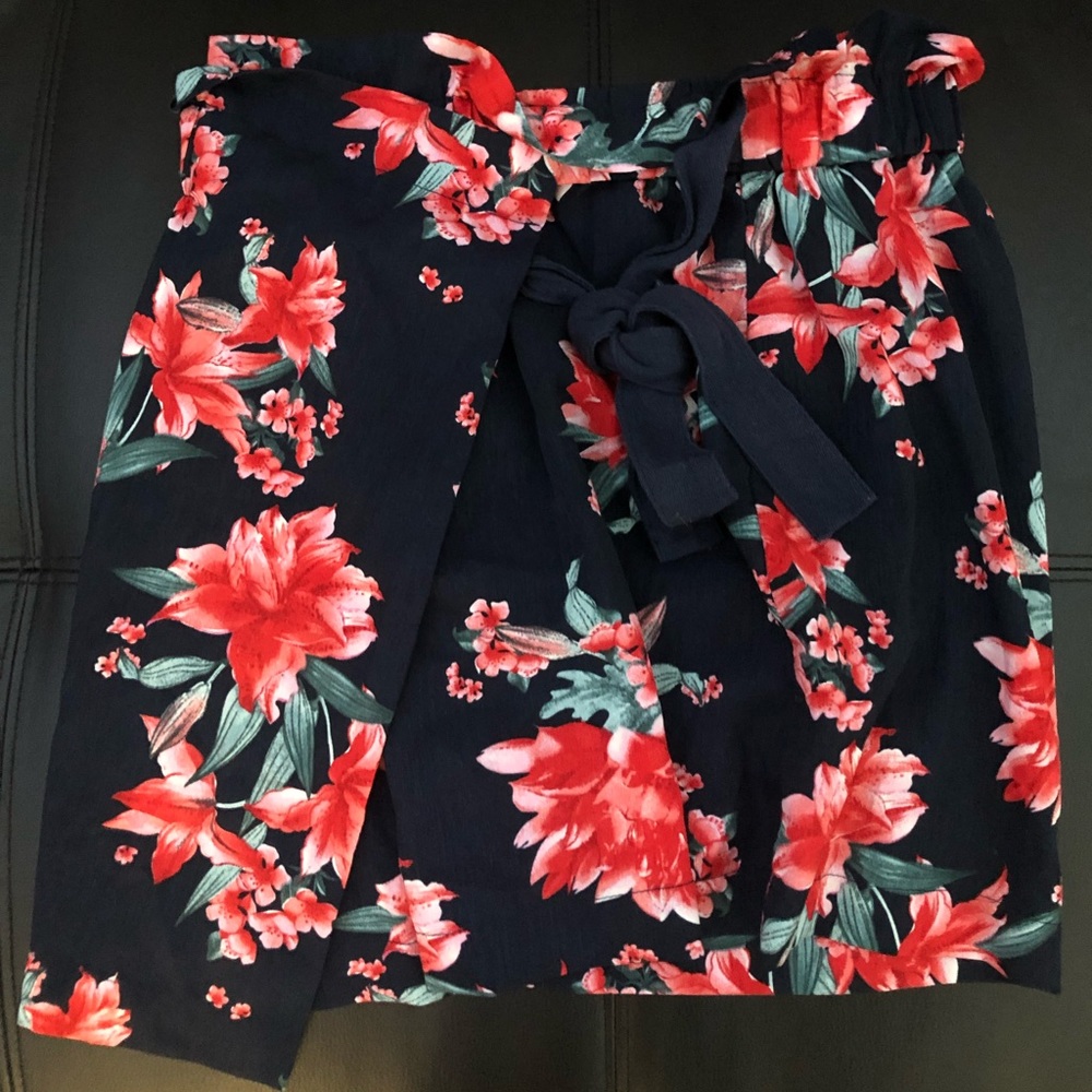 Entro Navy Floral Wrap Skirt